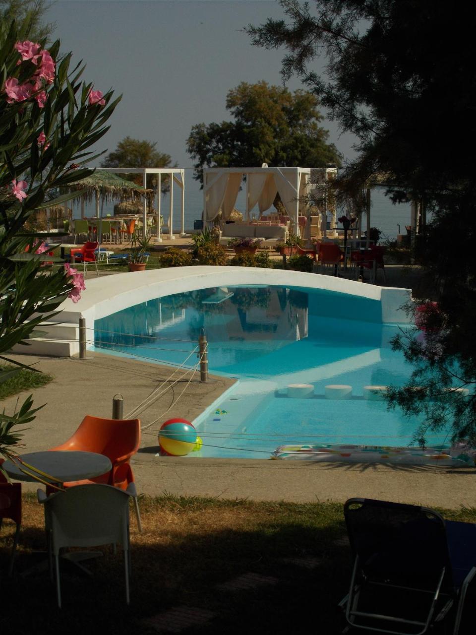 Hippokratis Apartments Gerani  Exterior photo